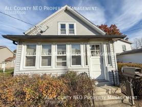 997 Merton Ave - Photo 1 of 1