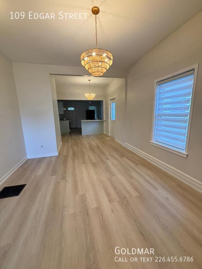 109 Edgar St - Photo 2 of 14