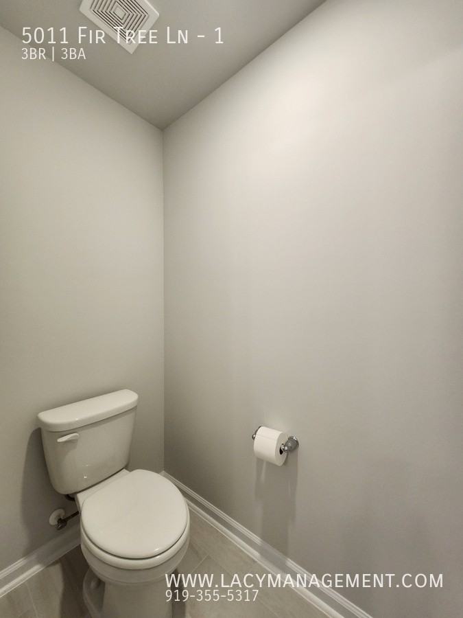 5011 Fir Tree Ln #1 - Photo 6 of 28