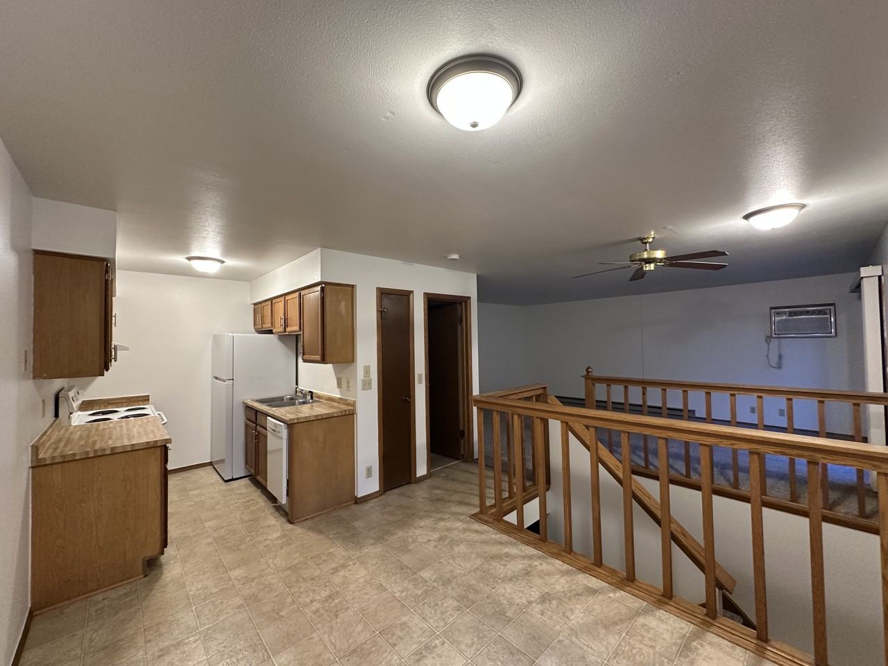 1513 Primrose Ln #C - Photo 3 of 18