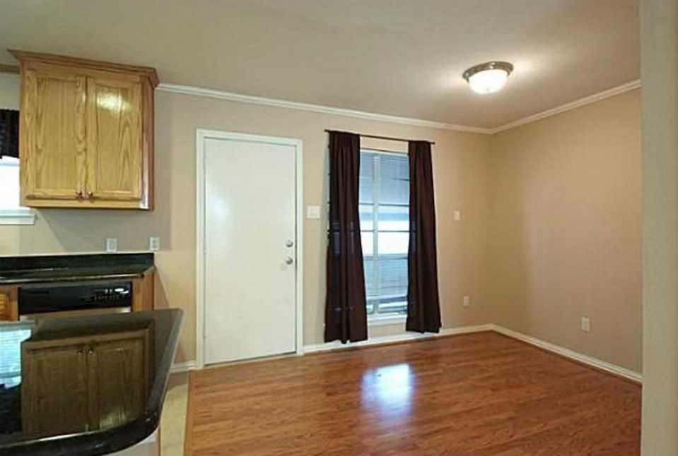 10594 High Hollows Dr #290 - Photo 4 of 18