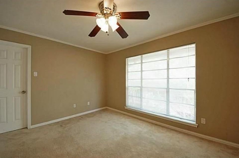 10594 High Hollows Dr #290 - Photo 6 of 18