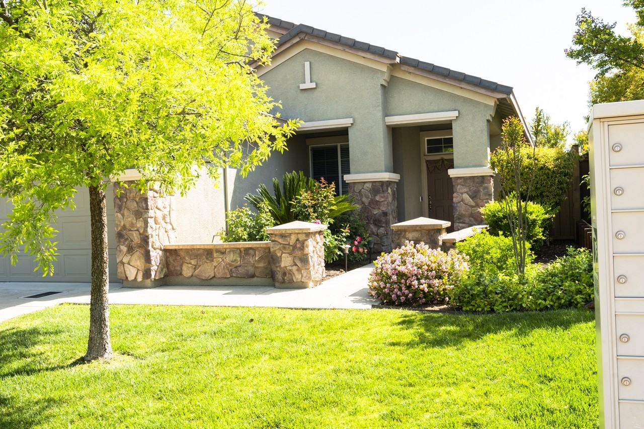 1964 Horseshoe Glen Cir #NA - Photo 3 of 30