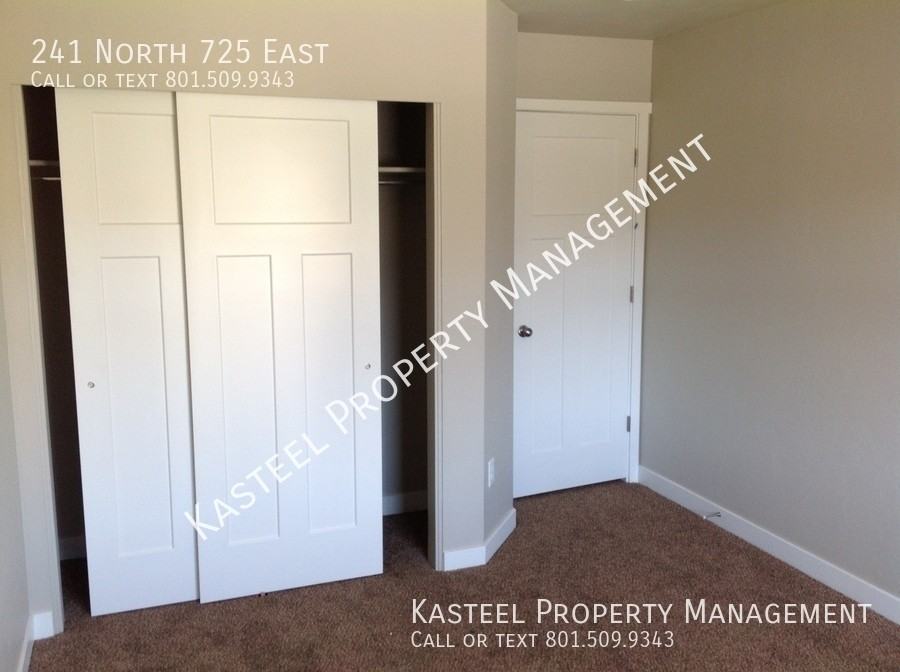 241 N 725 E - Photo 6 of 11