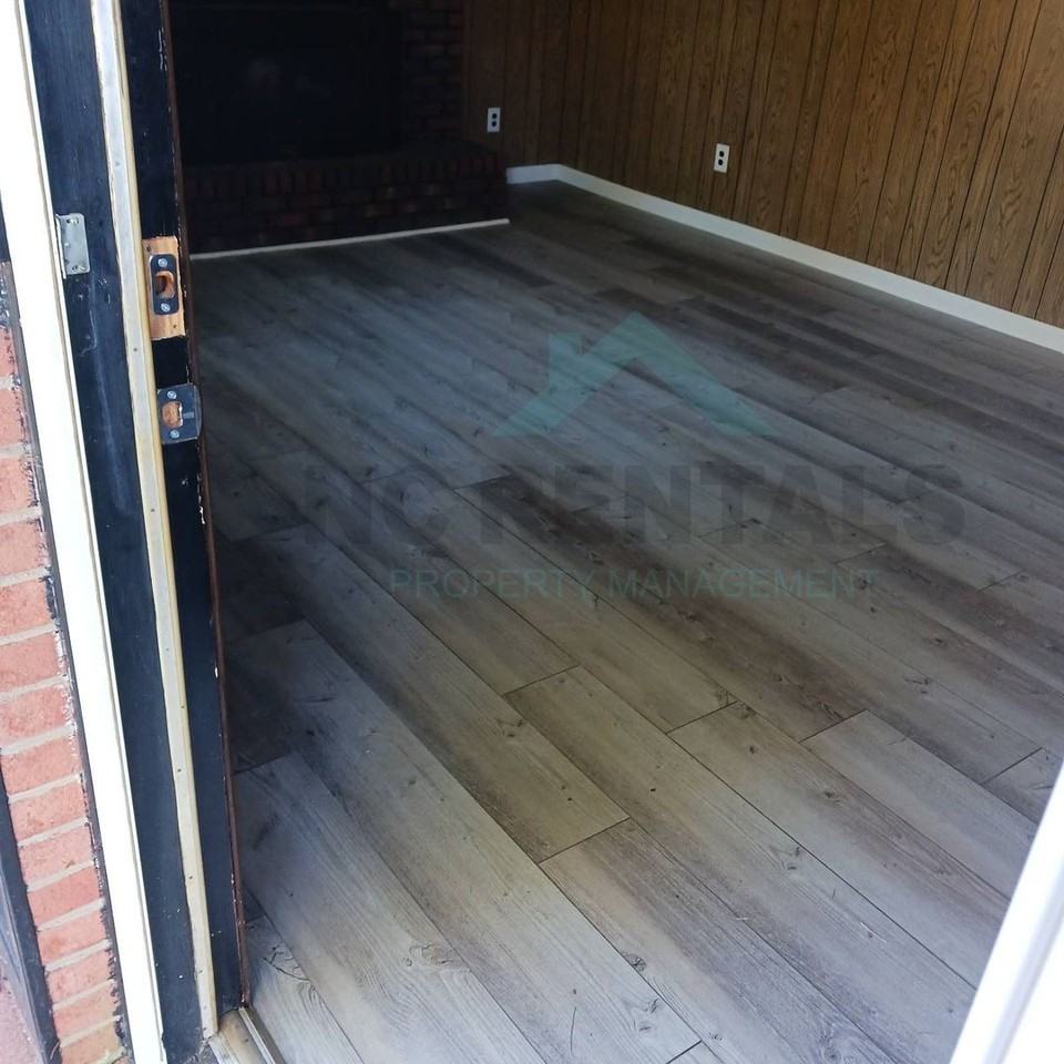 1115 Forest Ln - Photo 3 of 38