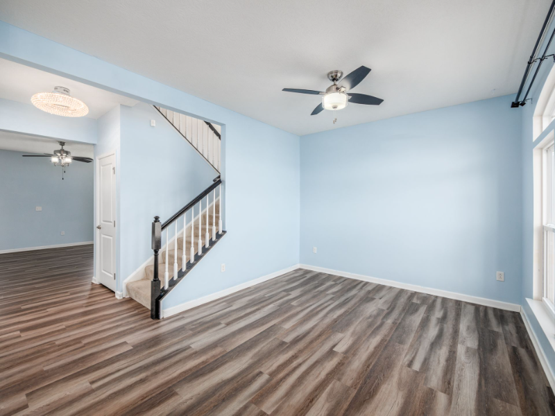 482 Mcnamara Loop - Photo 3 of 20