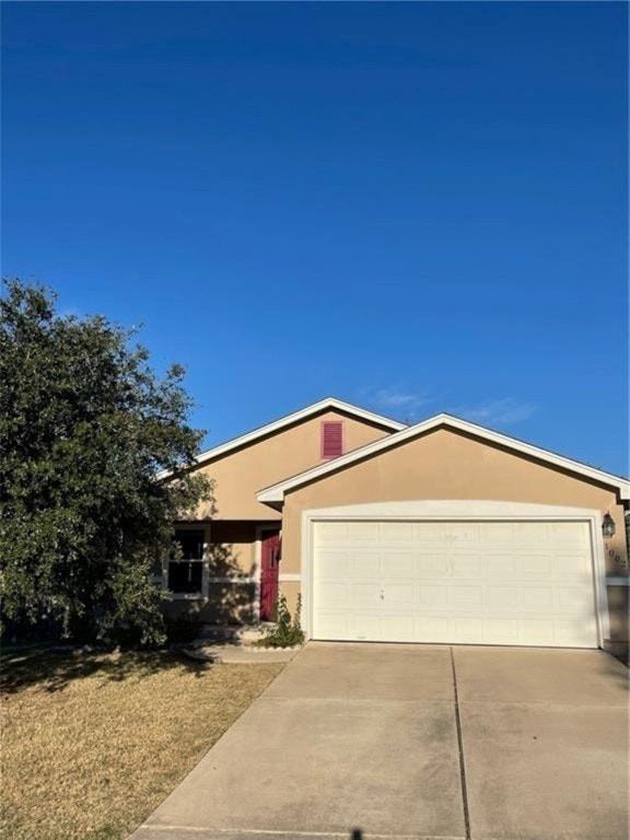 1002 Terrace Dr - Photo 2 of 8