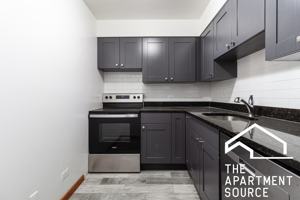 featured image of 3825 N Pine Grove Ave #207
