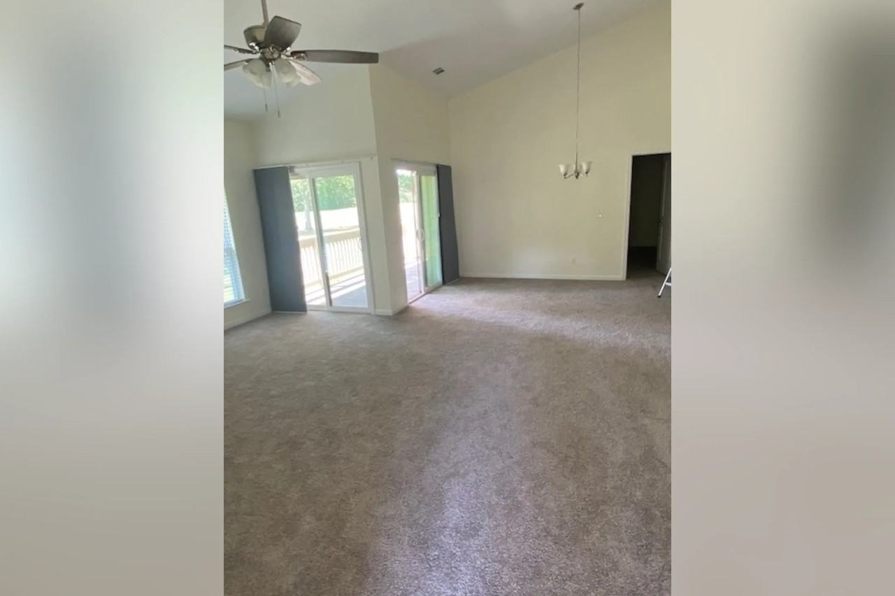 7944 Greenside Ct - Photo 3 of 15