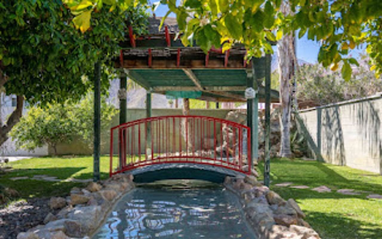 590 W Pico Rd - Photo 7 of 26