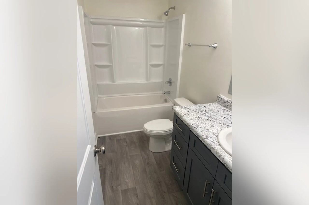 7932 Greenside Ct - Photo 2 of 8