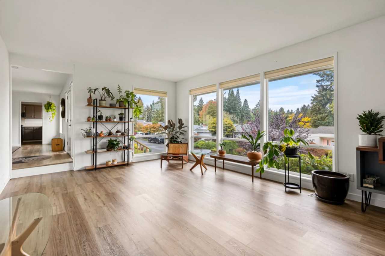 2908 Sw Plum Ct - Photo 3 of 20