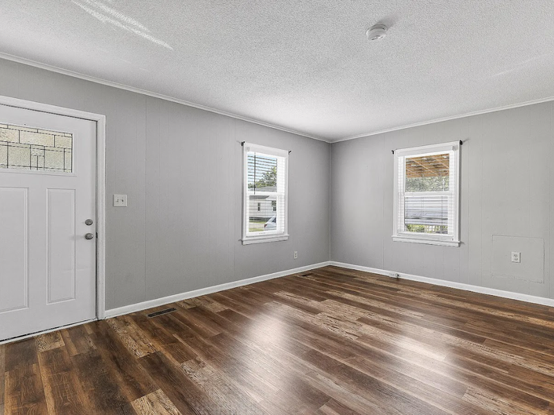 5340 Rose St - Photo 3 of 27