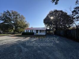 featured image of 2856 Cornwallis Rd