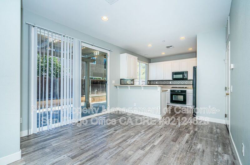 9728 Fieldthorn St - Photo 5 of 25