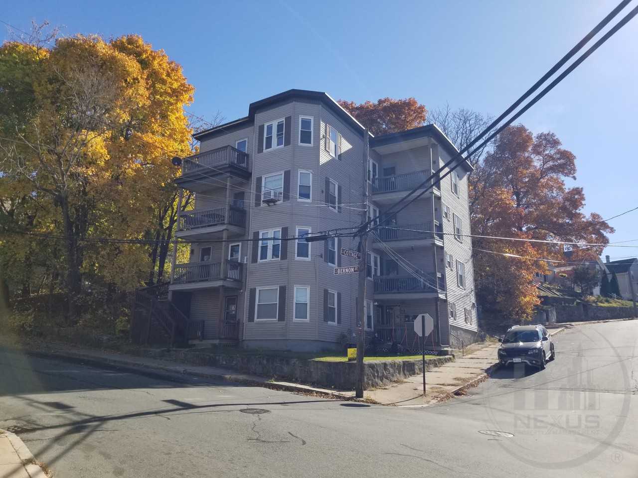 501 Bernon St - Photo 3 of 8