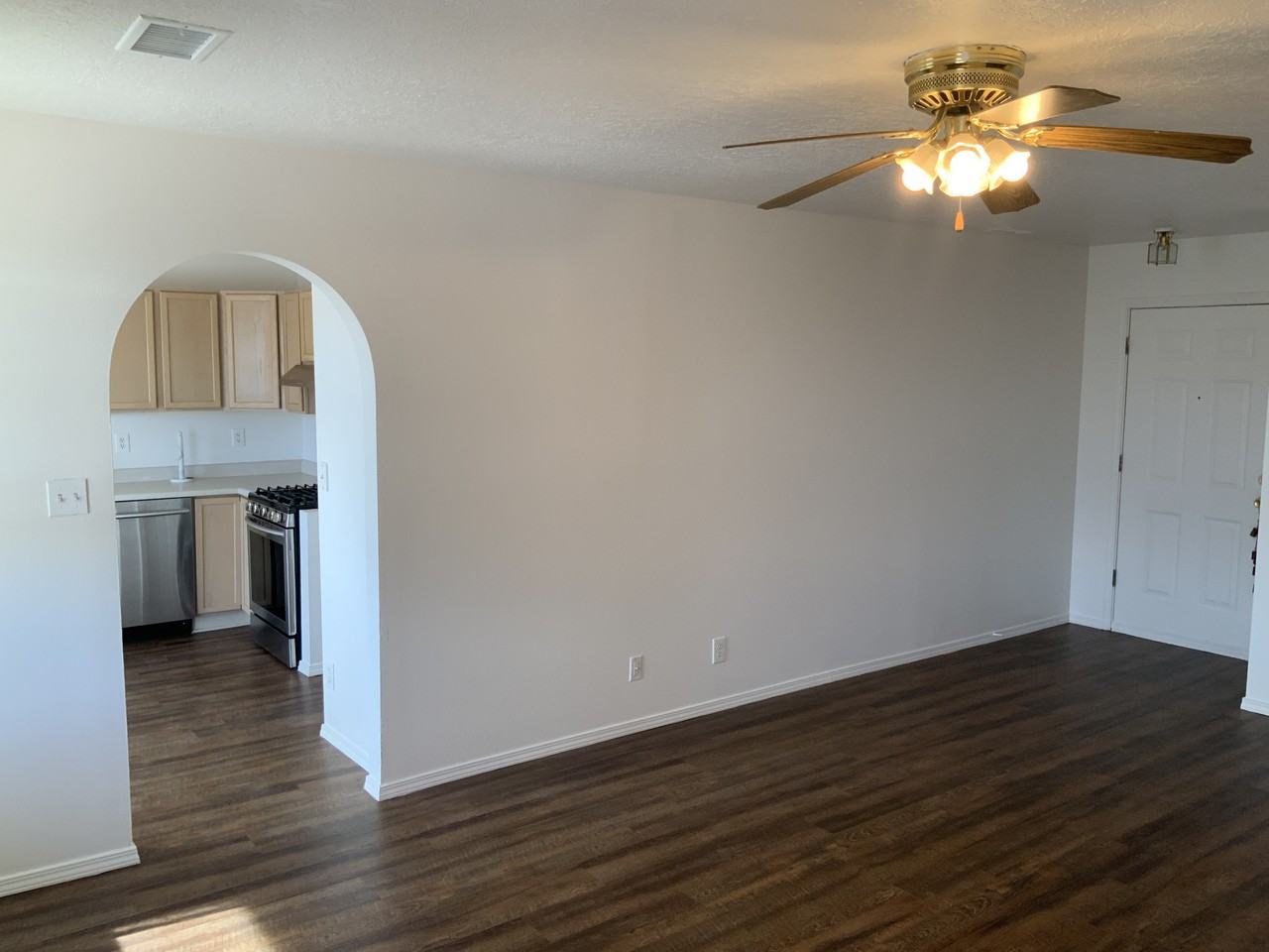 6916 Concord Hills Loop Ne - Photo 3 of 16