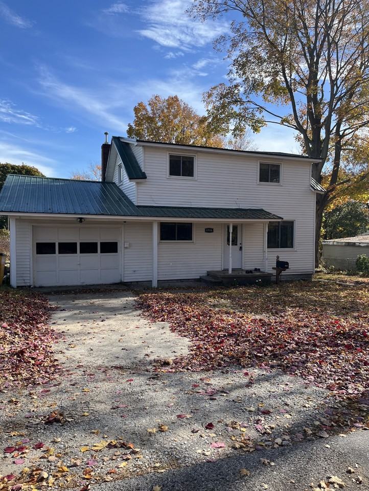 8986 Stebbins St - Photo 2 of 41