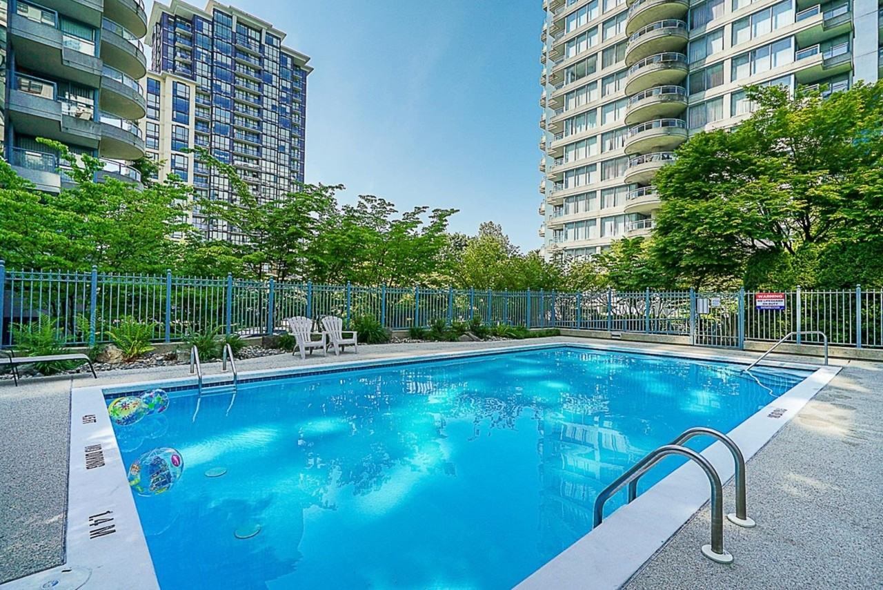 13383 108 Avenue #1903 - Photo 3 of 35