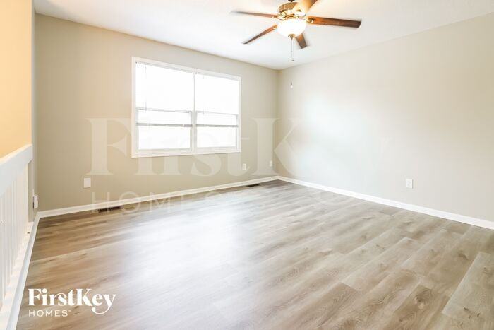 6727 Manchester Ave - Photo 2 of 16