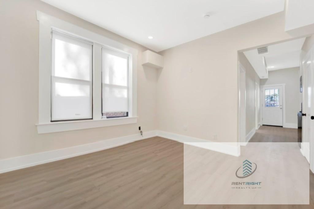 944 N Damen Ave #2F - Photo 4 of 13