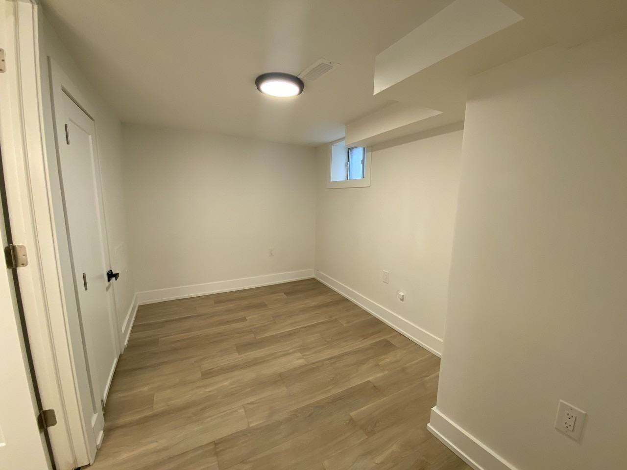 30 Yarrow Road - Photo 2 of 10