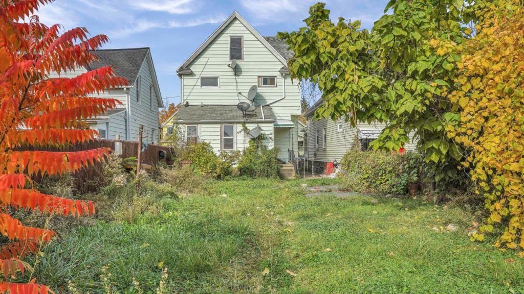 29 Progressive Ave - Photo 5 of 28