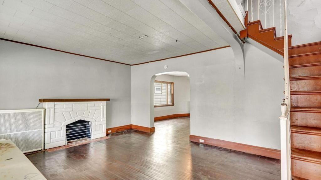 29 Progressive Ave - Photo 2 of 28