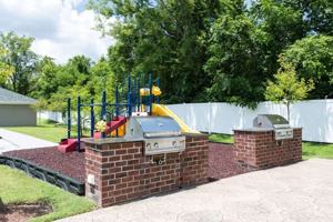 featured image of 2008 Freeney Avenue