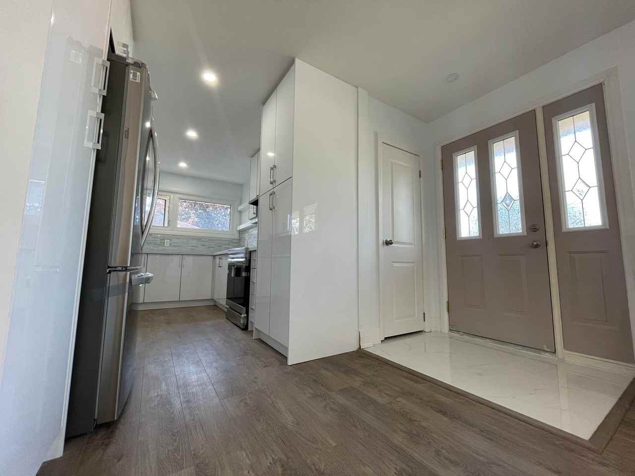 221 Hallett Avenue - Photo 2 of 12