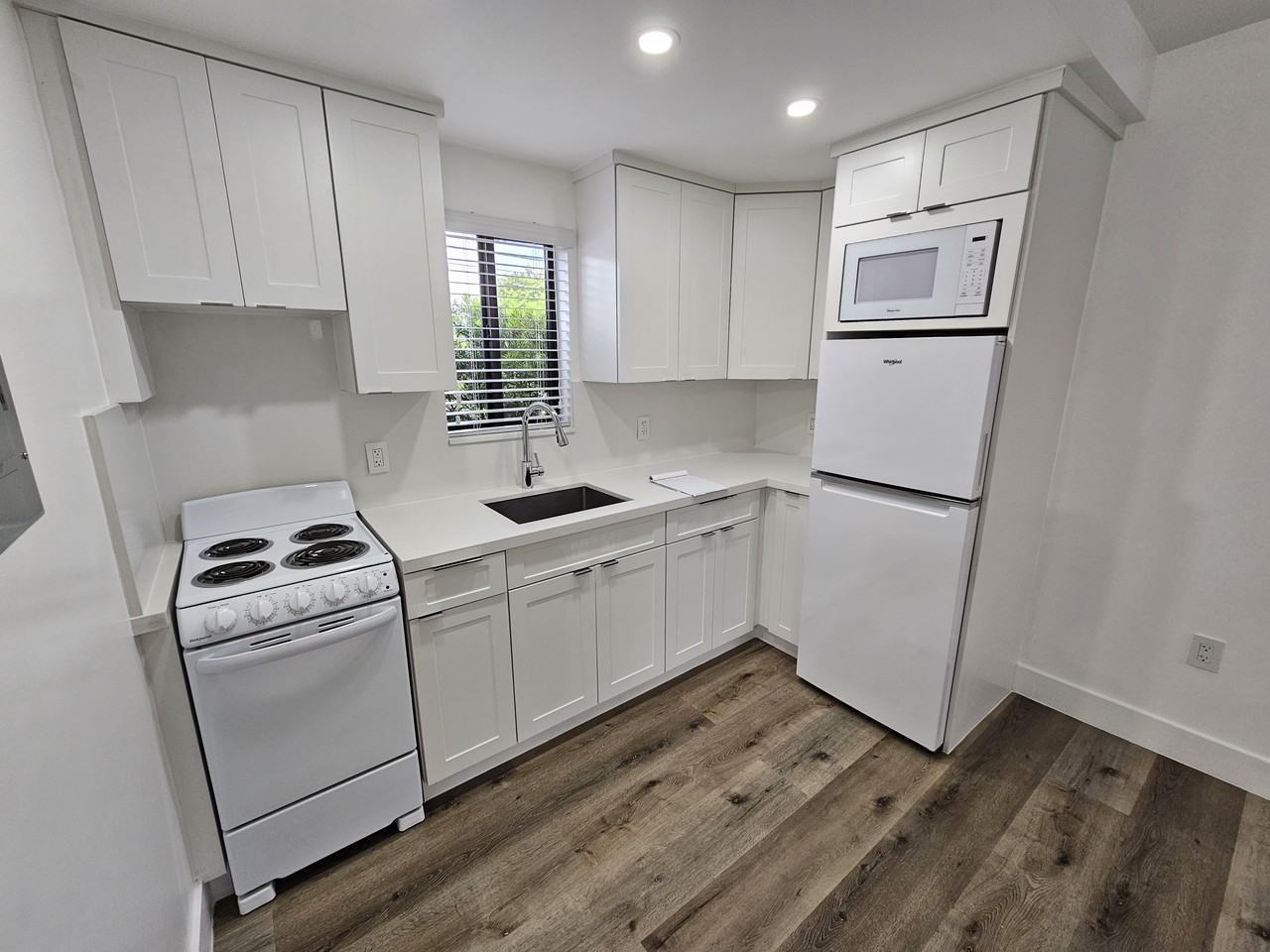 SW 1st St & SW 23rd Ave #0 - Photo 3 of 7