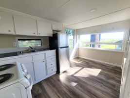 featured image of 1414 N Lake View Ave
