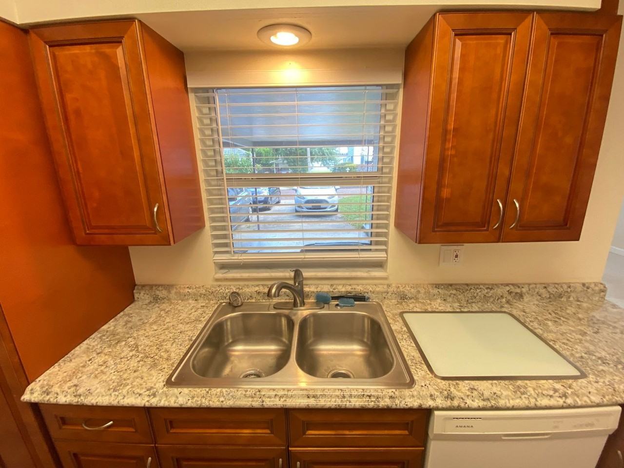 1618 Baltimore Ave - Photo 7 of 40