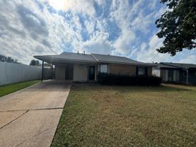 2224 Kirby Smith Dr - Photo 1 of 1