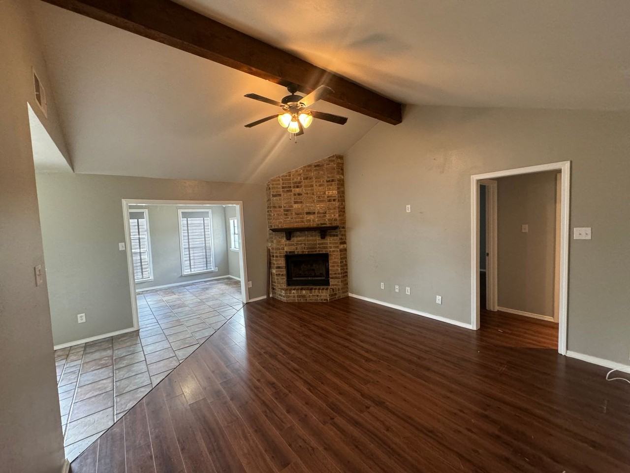 2224 Kirby Smith Dr - Photo 5 of 16