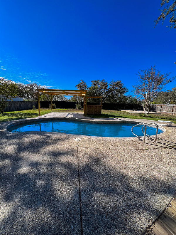 1611 Copperfield - Photo 2 of 33