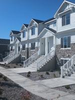 featured image of 894 N Hillcrest Ln