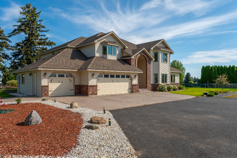 11839 Road 5.6 Ne - Photo 2 of 29