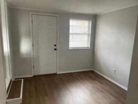 1235 S Sandusky Ave - Photo 1 of 1