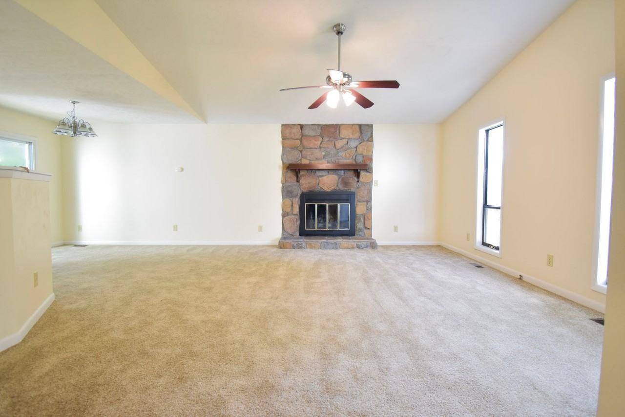 5924 Dalton Rd - Photo 4 of 14