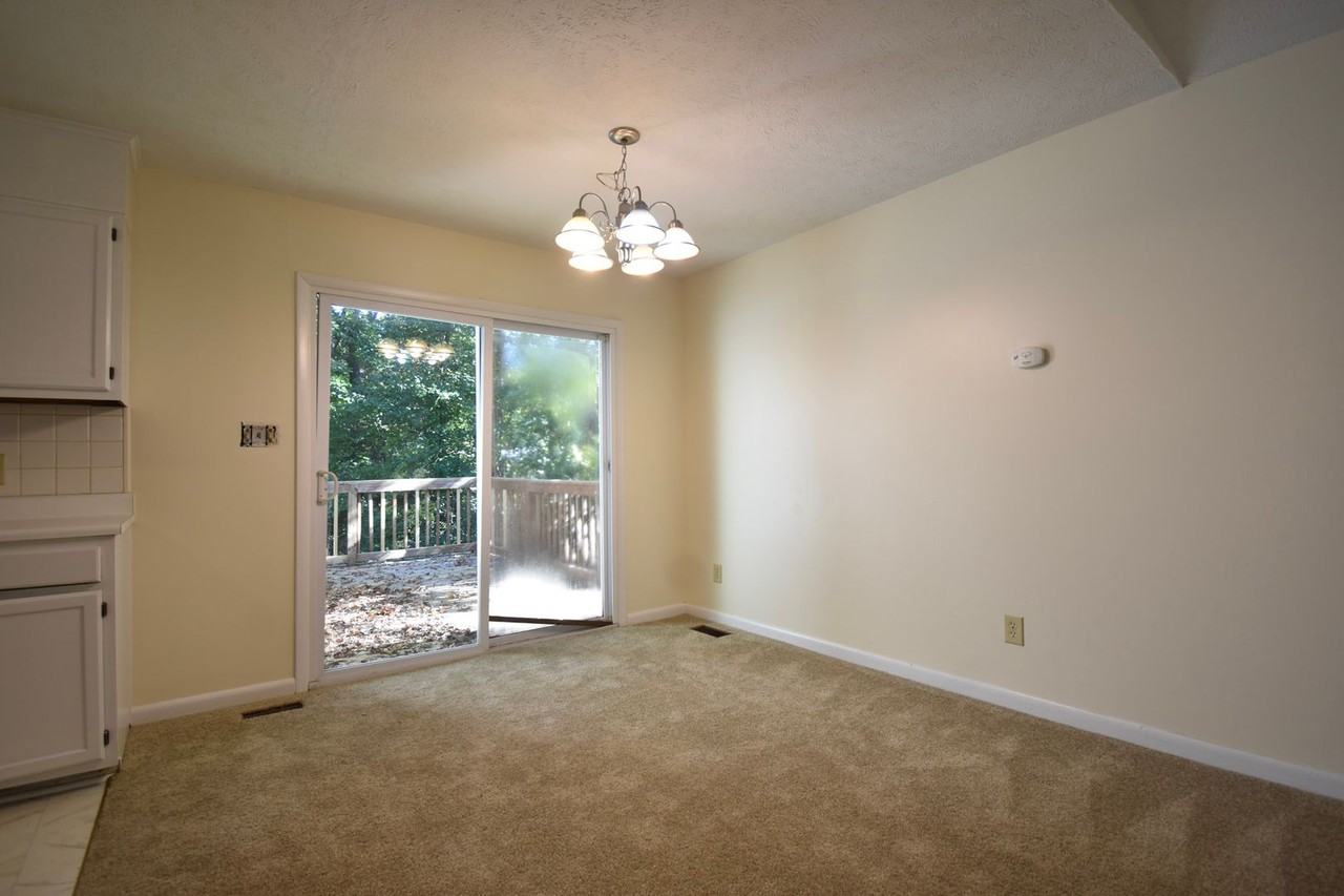 5924 Dalton Rd - Photo 5 of 14