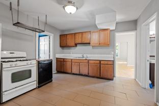 1075 13th Ave Se - Photo 1 of 1