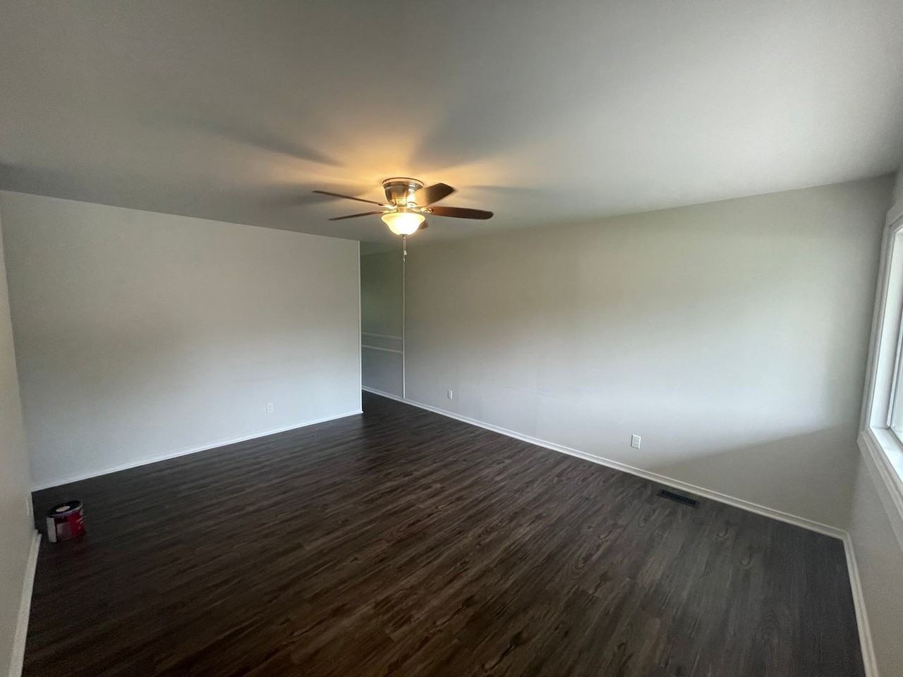 6428 Baytree Dr - Photo 2 of 15