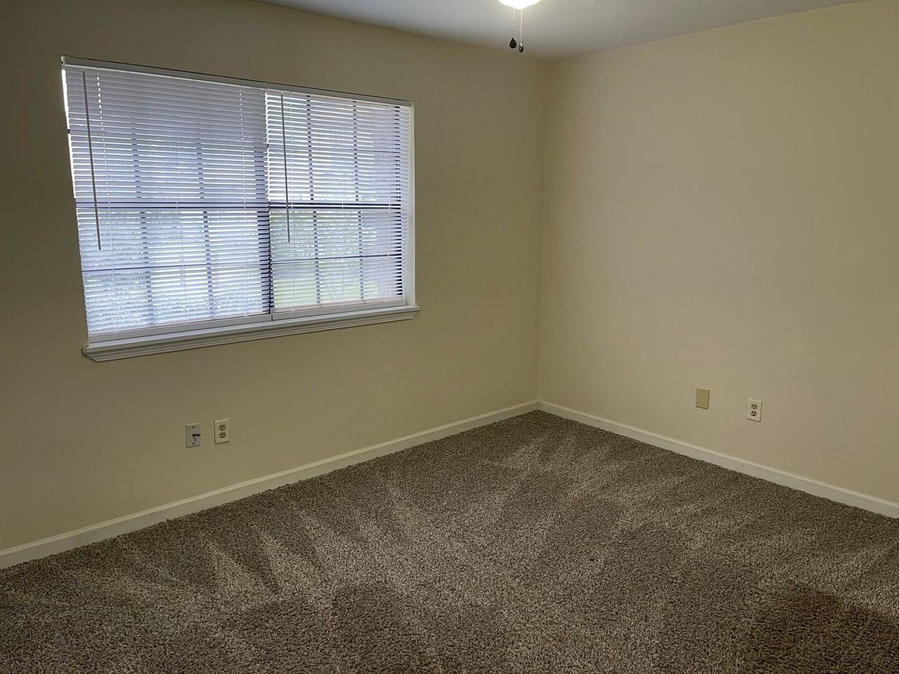 ES- WATSON WAY 2079 - Photo 3 of 9