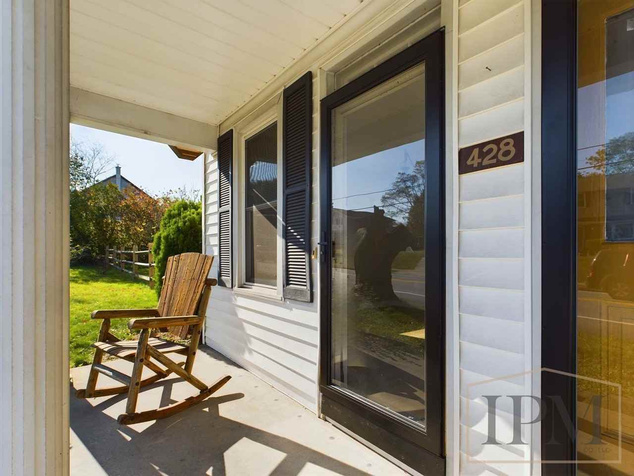 428 S Baltimore St - Photo 2 of 26