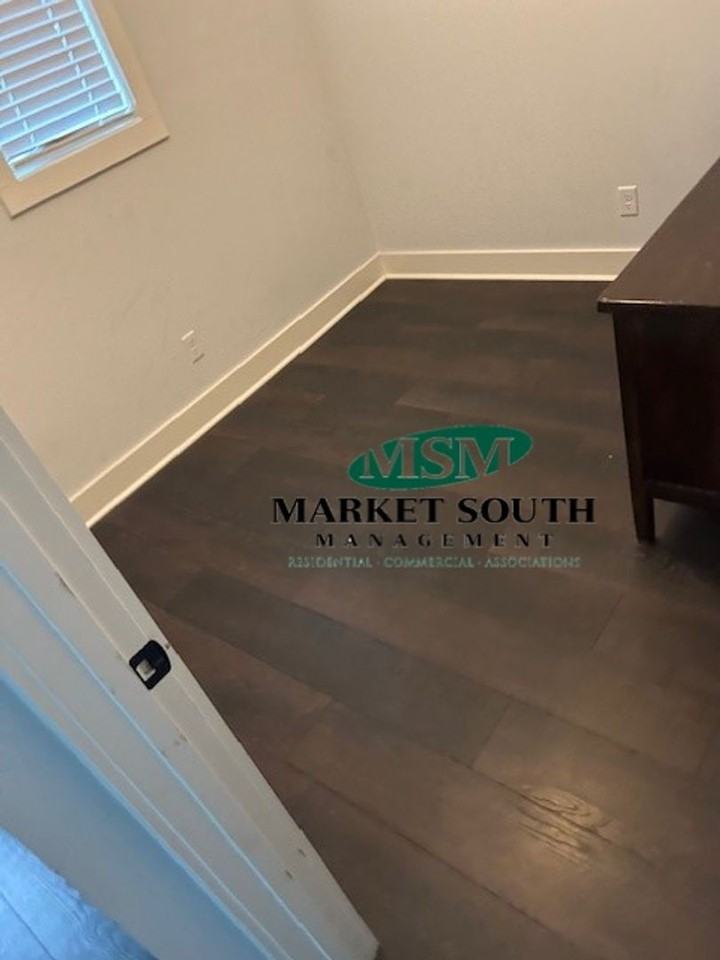 1213 E 31st St #A - Photo 4 of 15