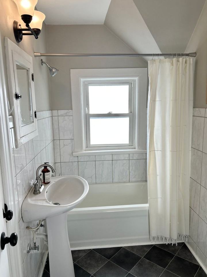 4601 Fairmont Ave - Photo 7 of 34