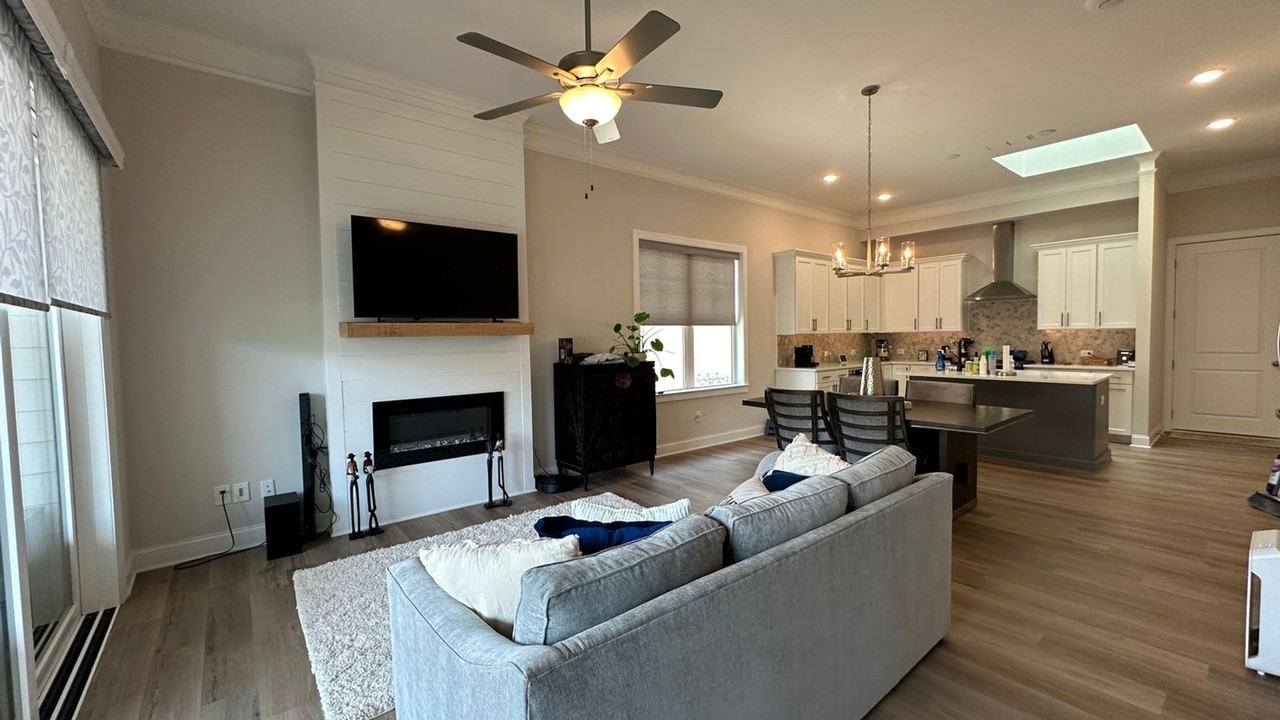 629 Stickley Oak Way - Photo 2 of 11