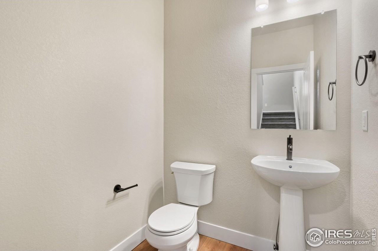 6025 Denys Dr #1 - Photo 7 of 17