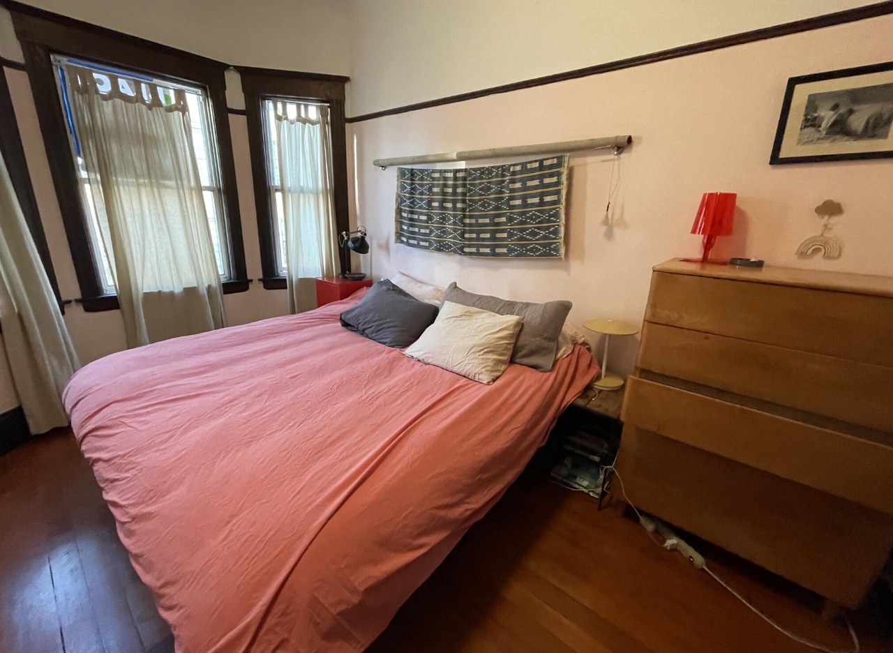 1637 16th St - Photo 2 of 14